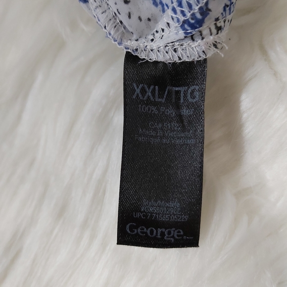 George Snakeskin Short Sleeve Blouse - Picture 9 of 10